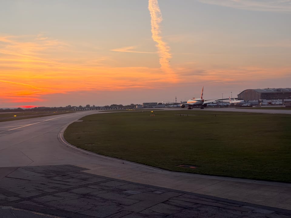 Why Big Companies Can't Innovate: Airlines and the Big Ship Problem